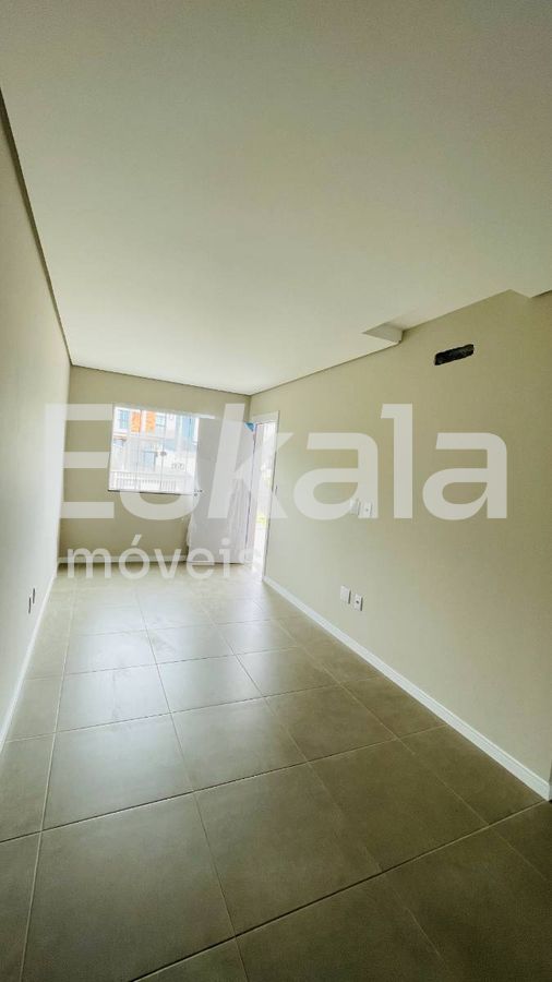 Casa geminada com 01 suíte + 02 dormitórios três rios do norte - jaraguá do sul