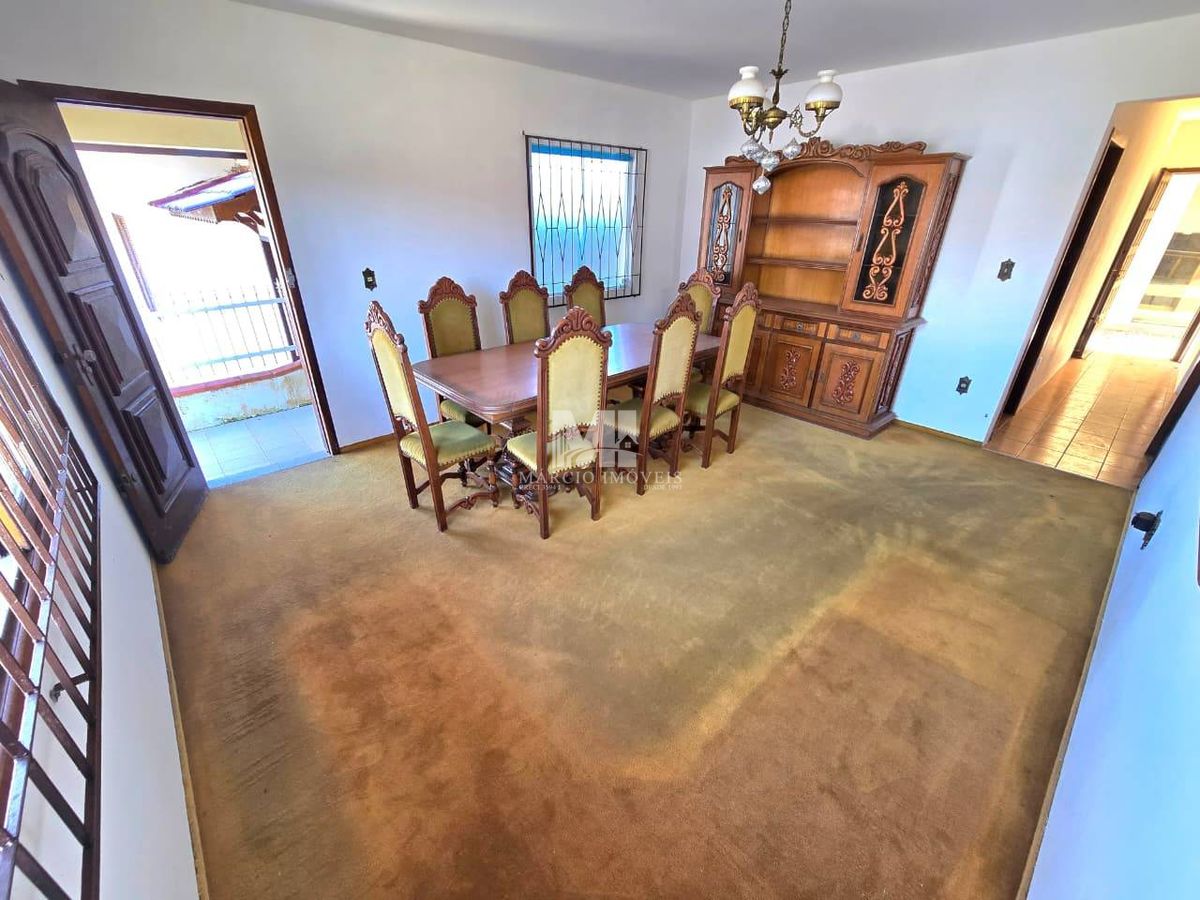 Casa no Centro de Barra Velha próximo a praia