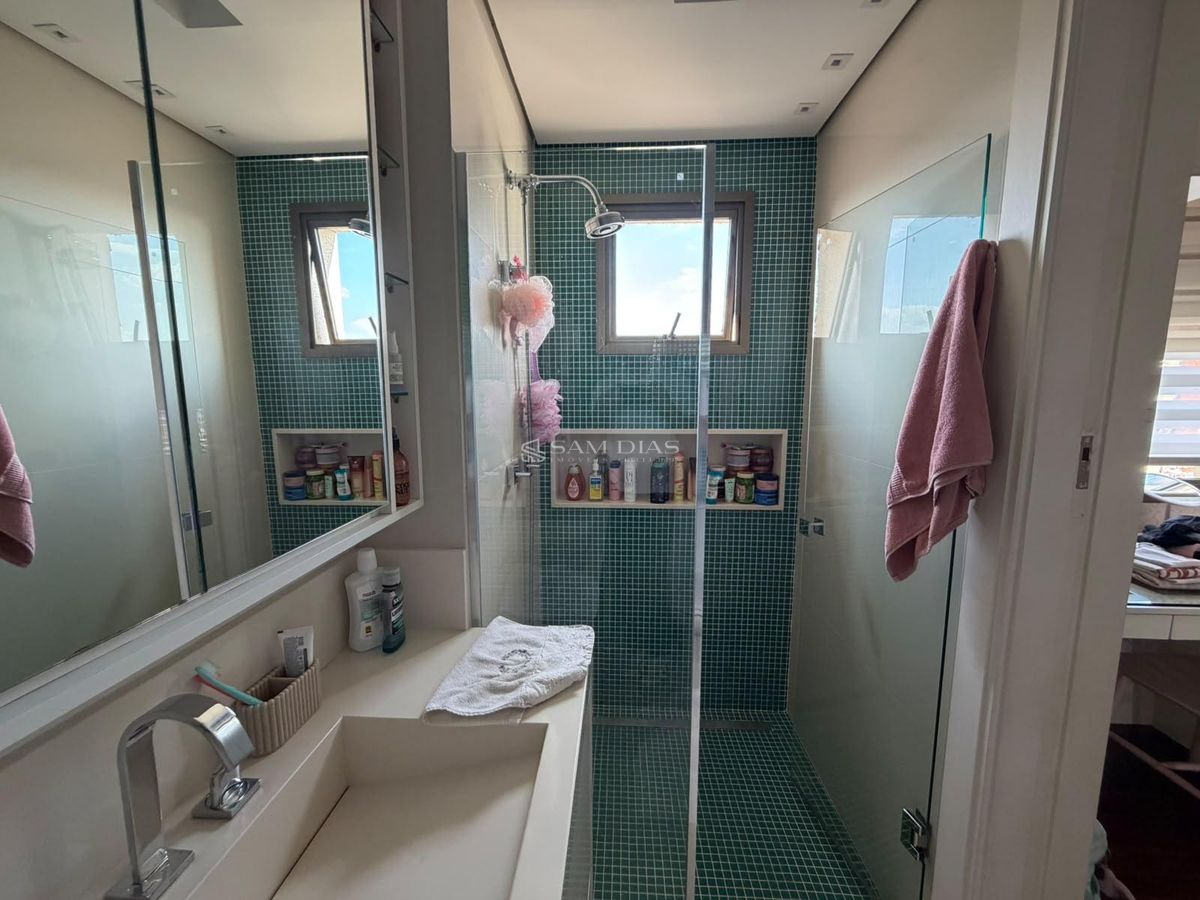 Apartamento, 3 quartos, 252 m² - Foto 13
