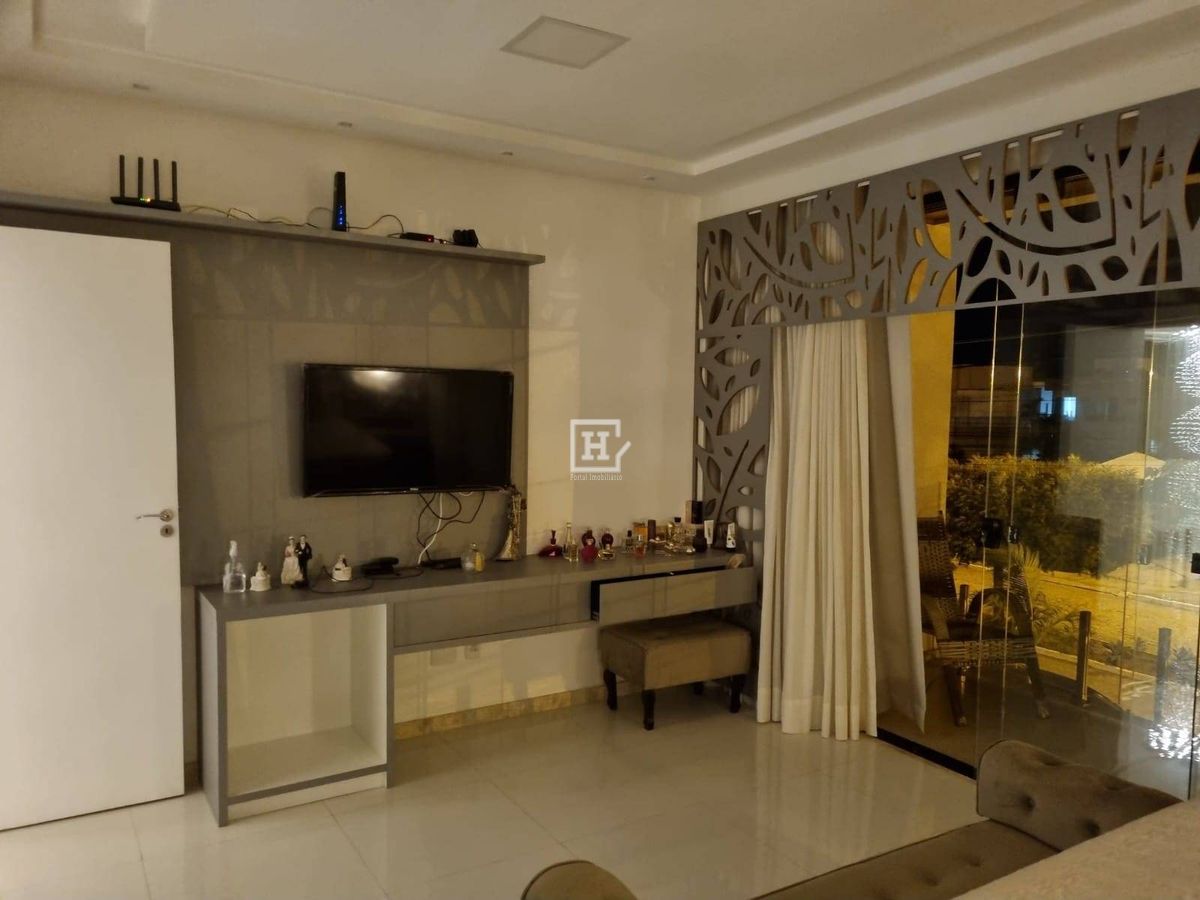 Casa de Condomínio com 4 quartos à Venda - Aracaju