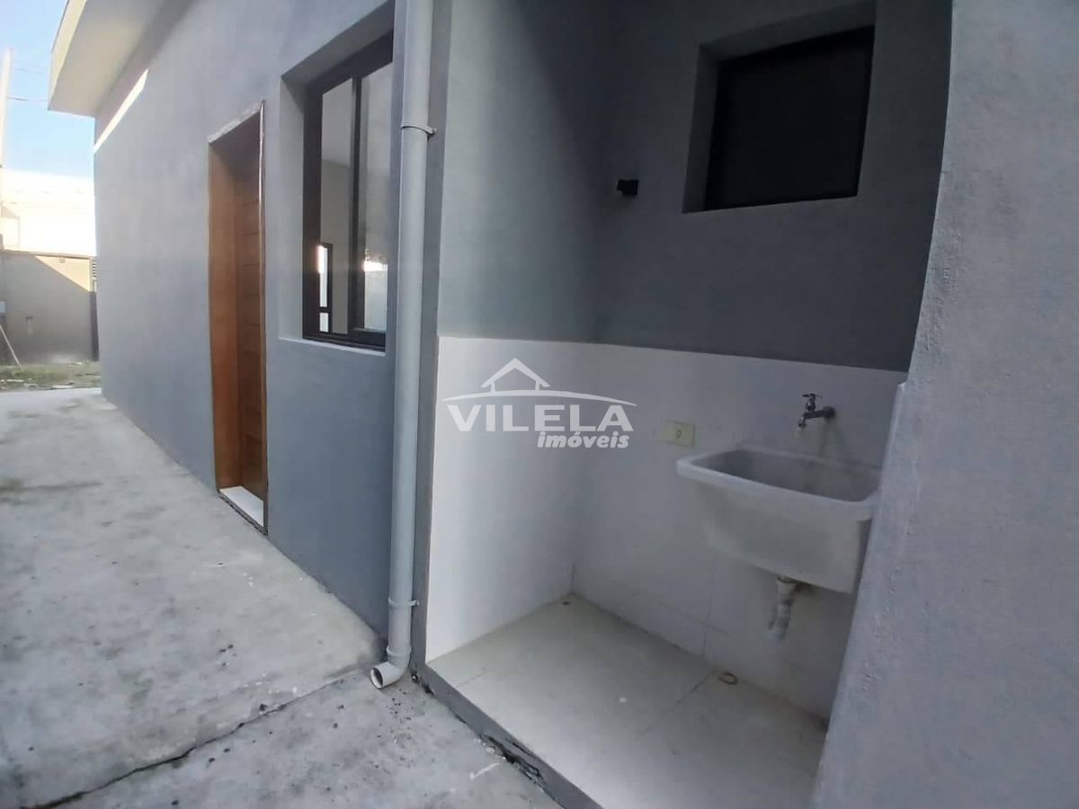 Casa Moderna com 3 Dormitórios-Ótima Localização no Bairro Morro do Algodão -Caraguatatuba-Sp!!!