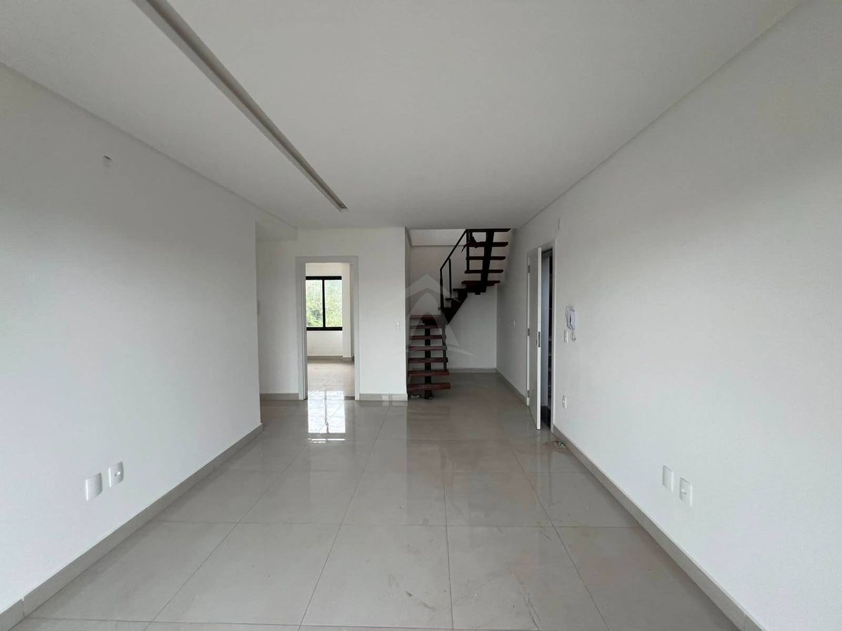 Apartamentos condomínio lauren m. Residence