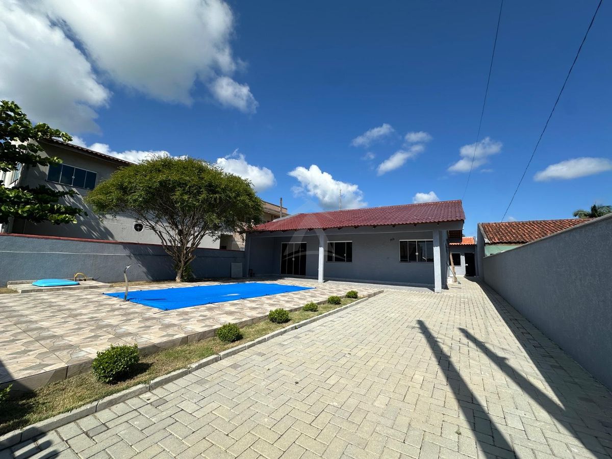 Casa com piscina, 2 quartos sendo 1 suíte, são josé