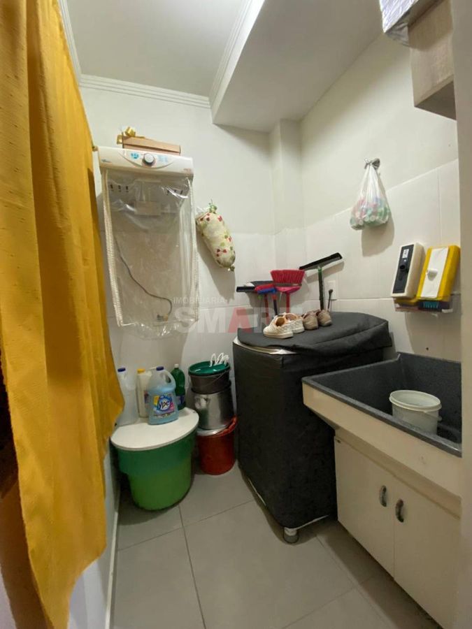 Apartamento com 1 Suíte e 1 Quarto à Venda no bairro Amizade