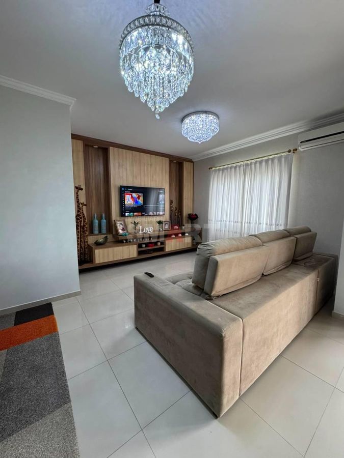 Casa Mobiliada no Rau com uma Suíte e 2 Quartos