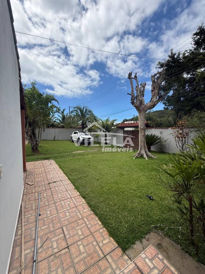 Casa com piscina - à venda -bairro massaguaçu-caraguatatuba-sp