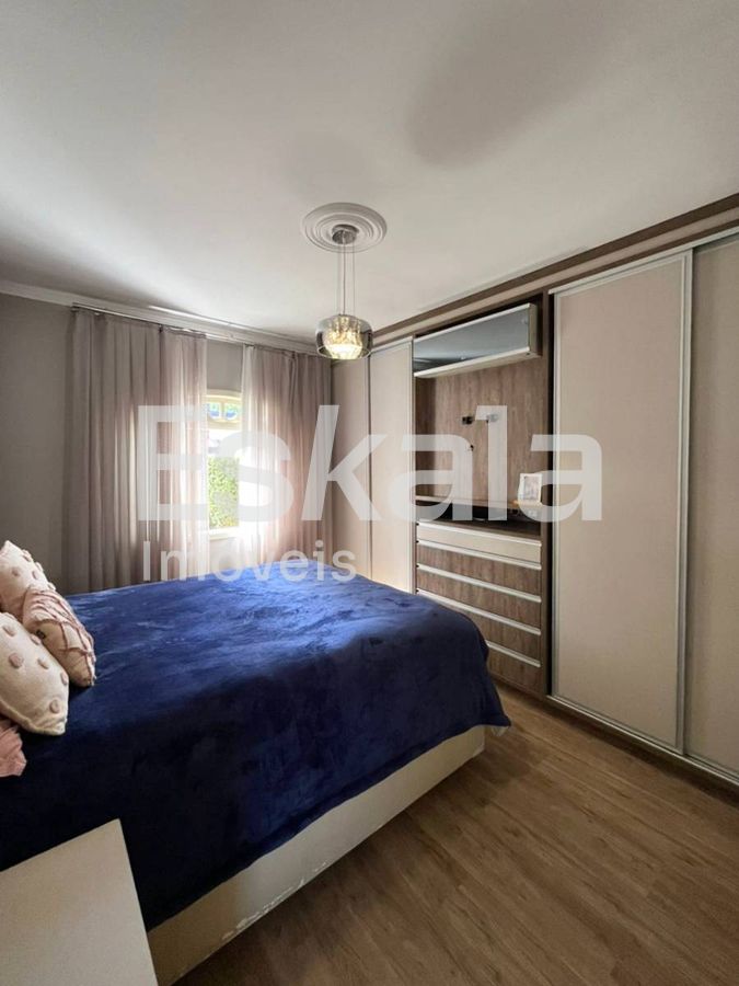 Casa Semimobiliada Com 415m² De Terreno Chico de Paulo - Jaraguá do Sul