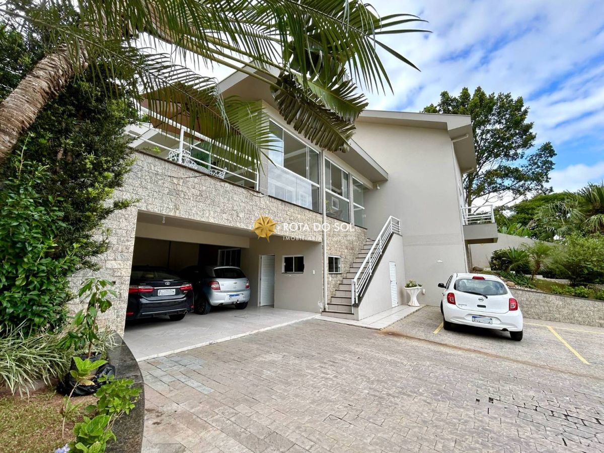 Casa de praia com piscina 5 quartos à venda Praia Centro Bombinhas SC - 3