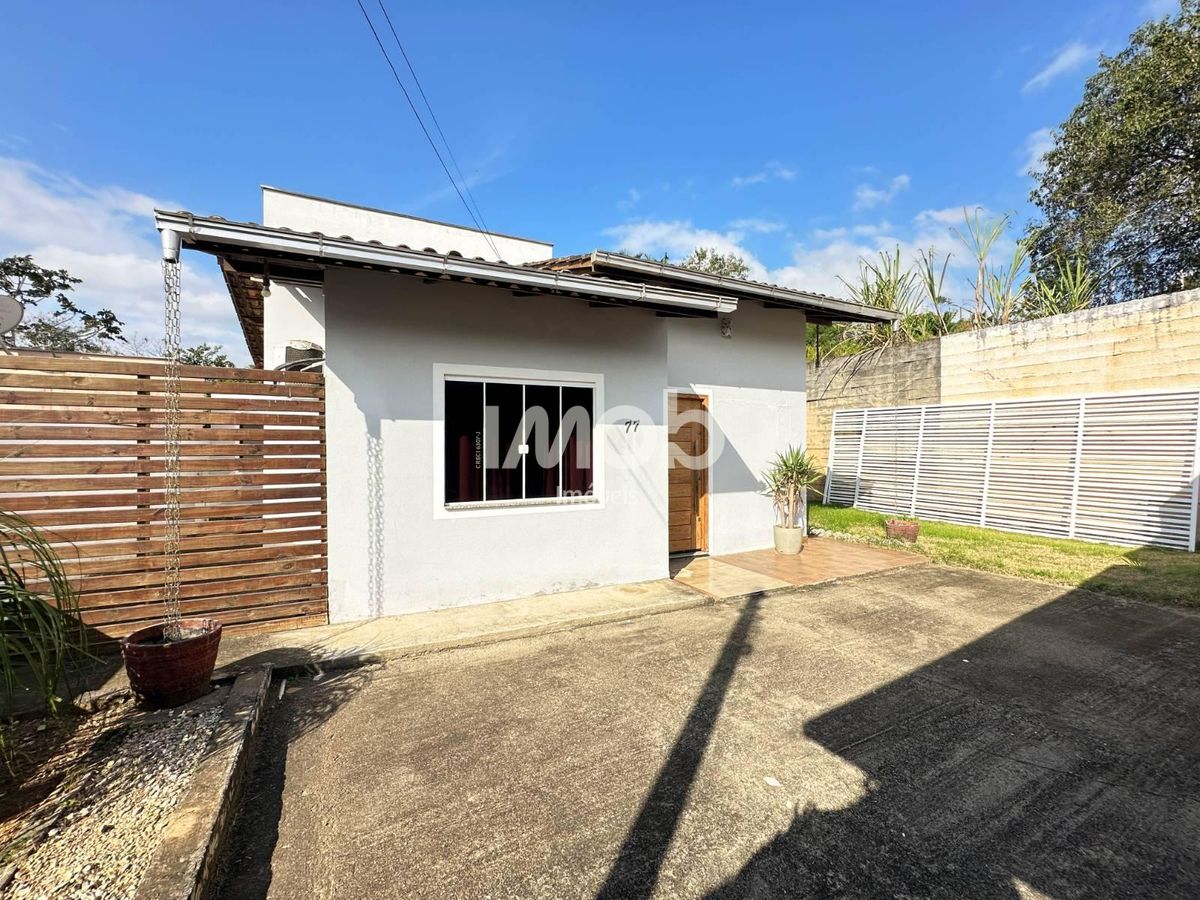 Casa com suíte + 2 quartos - são luís