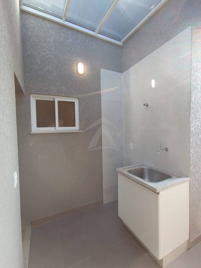 Casa, 3 quartos sendo 1 suíte, itapema do norte