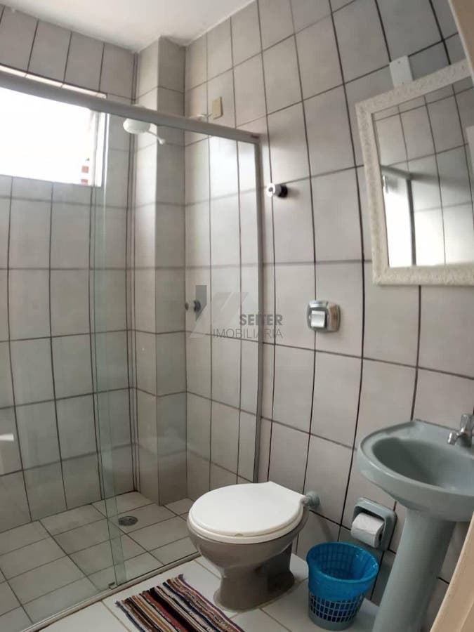 Apartamento de um dormitório para venda no centro de Canasvieiras
