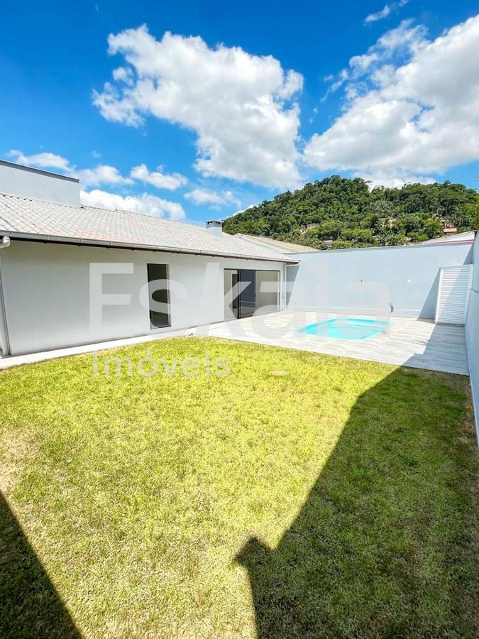 Casa com 3 Quartos Bairro Jaraguá 99 - Jaraguá do Sul