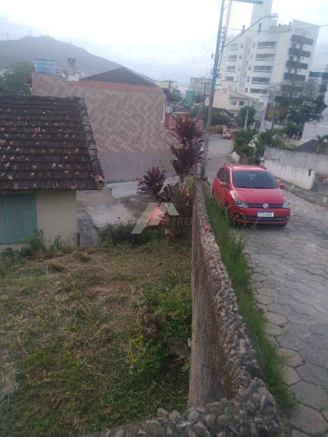 Terreno no Côrrego Grande