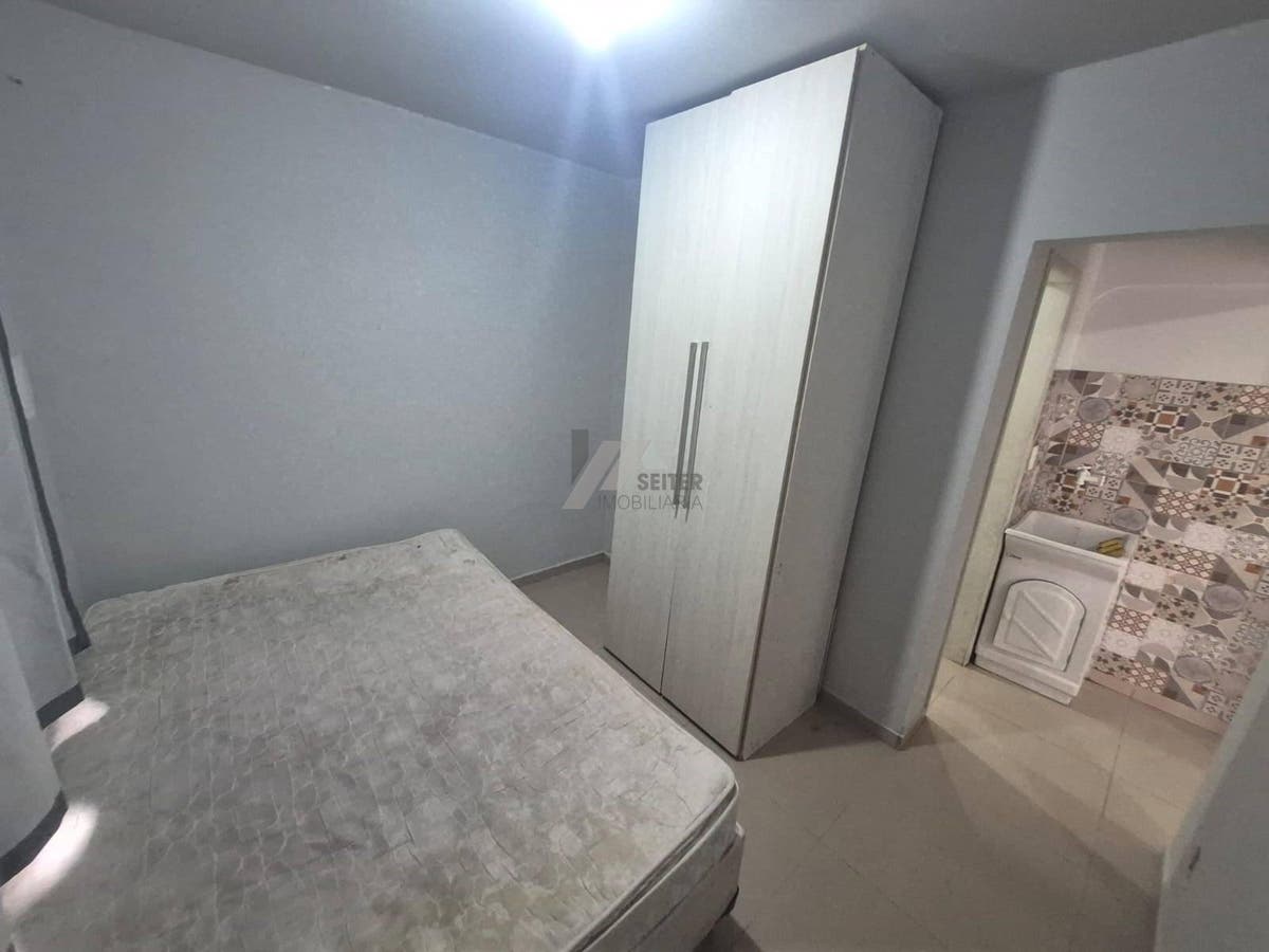 Ktinet com 1 quarto para alugar na trindade