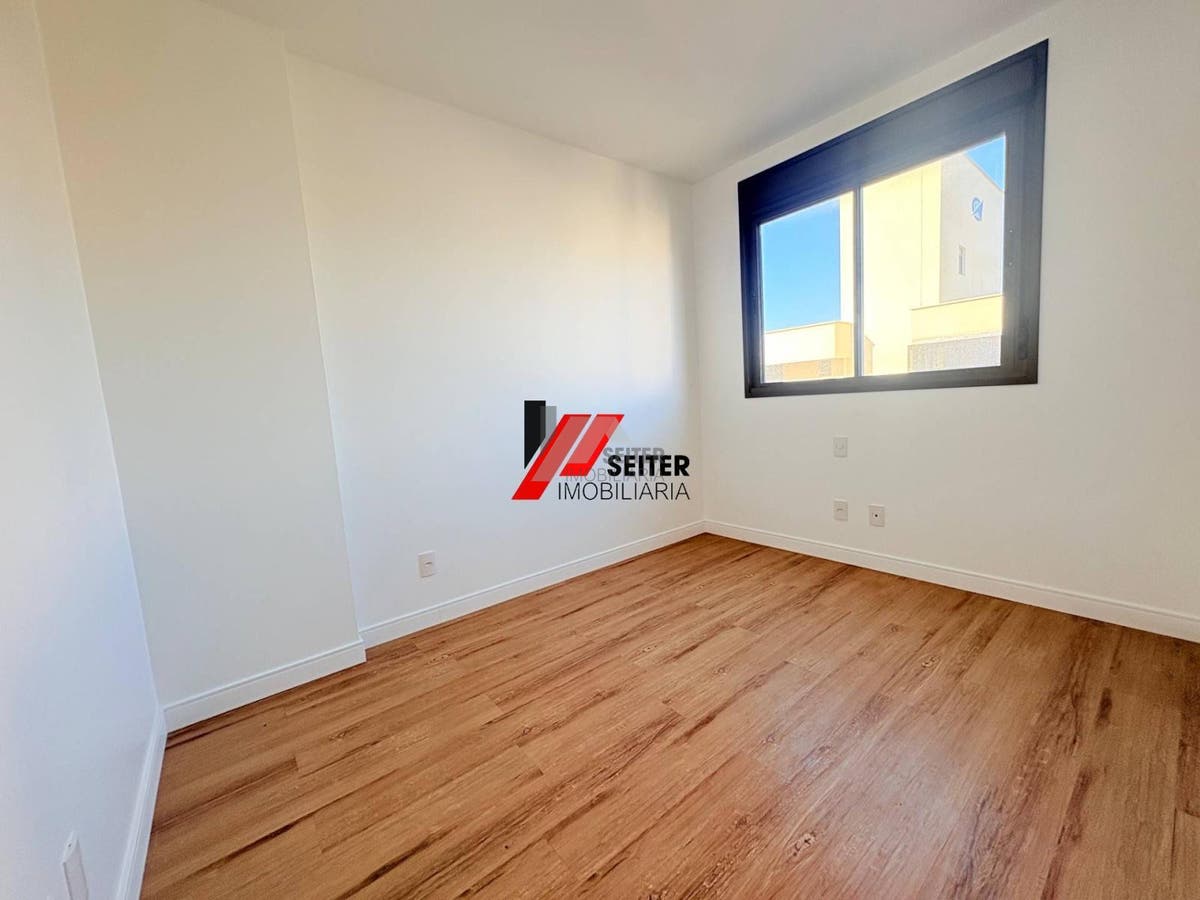 Apartamento à venda no Itacorubi Florianópolis