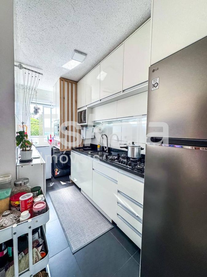 Apartamento Semi Mobiliado com 02 Quartos Jaraguá Esquerdo - Jaraguá do Sul
