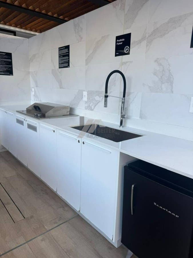 Apartamento 2 dormitórios para Venda no Córrego Grande Florianópolis