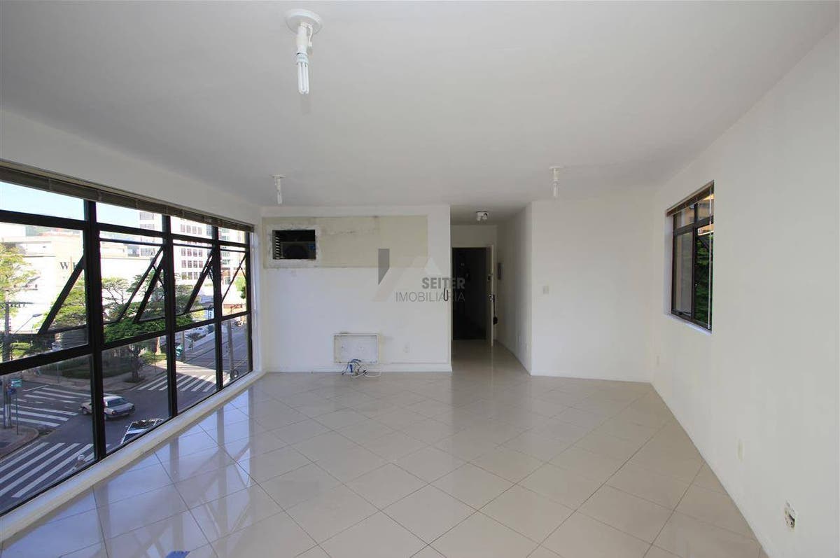 Sala Comercial - Centro Comercial Granemann