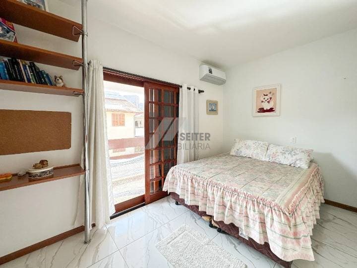 Casa à venda no Santa Mônica- Florianópolis