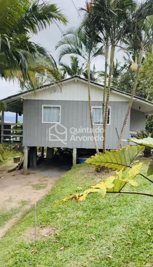 Casa, Areias do meio - Governador Celso Ramos - Casa em Areias do meio, Governador Celso Ramos - à venda - Quinta do Arvoredo Imóveis