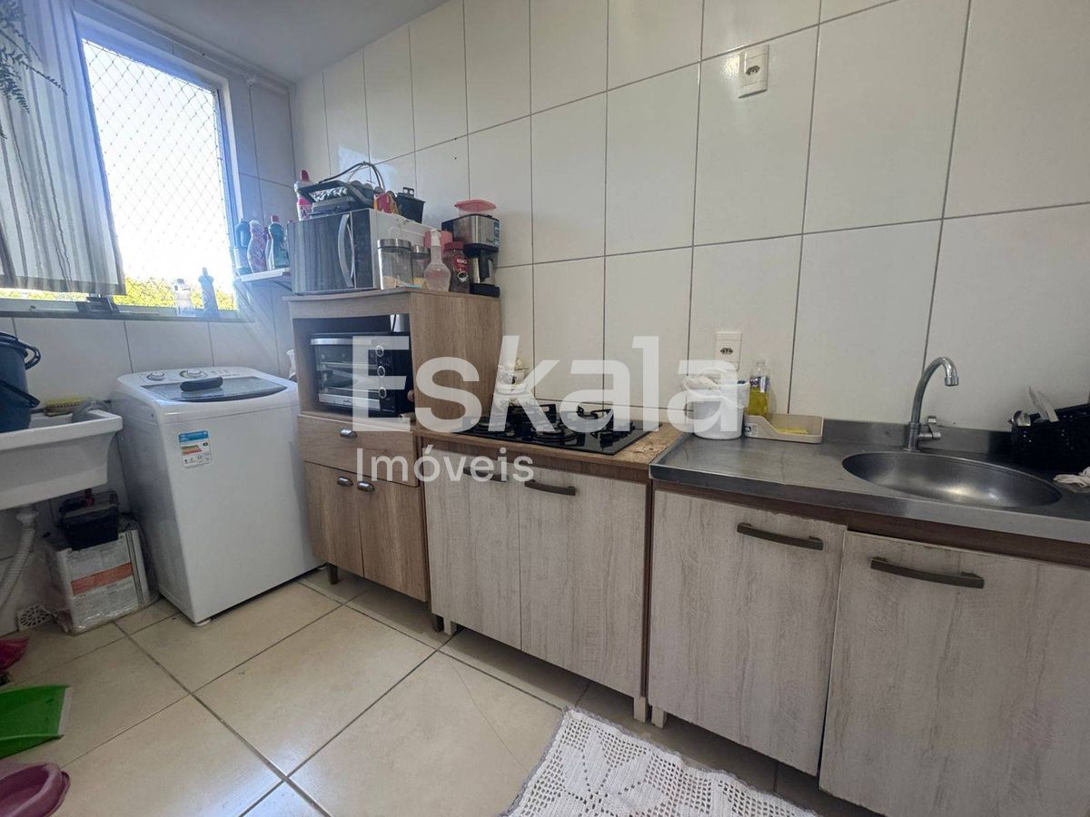 Apartamento Semi Mobiliado Com 02 Quartos Rau - Jaraguá Do Sul
