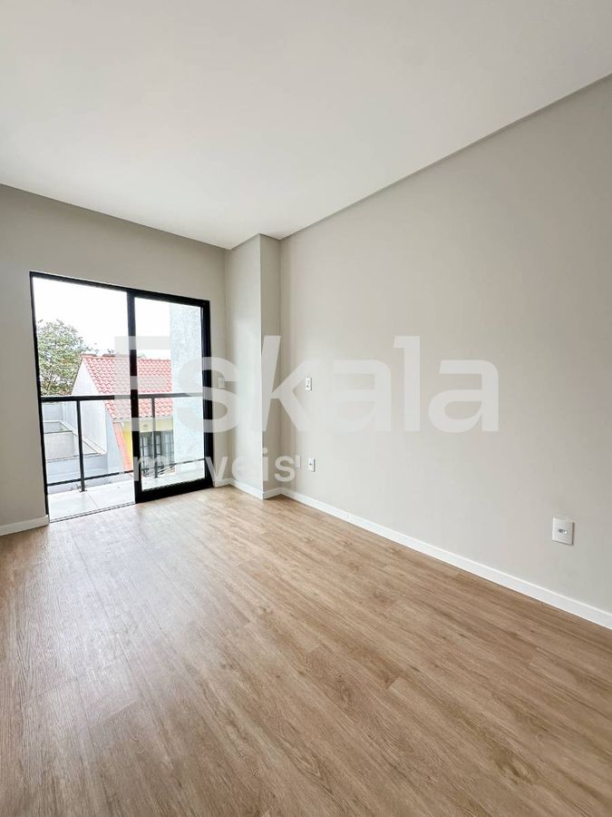 Casa geminada com 02 dormitórios + 01 suíte com close são luís - jaraguá do sul