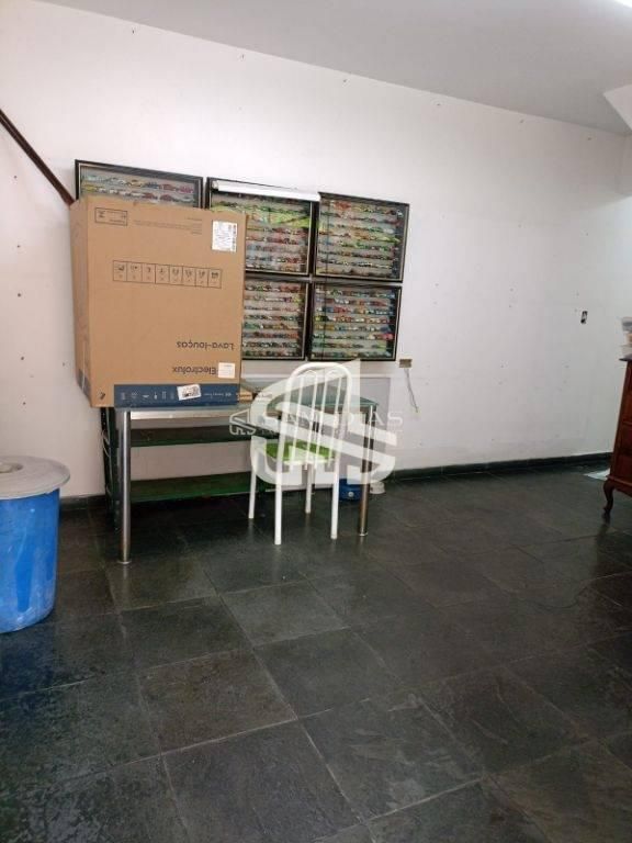 Casa, 5 quartos, 280 m² - Foto 23