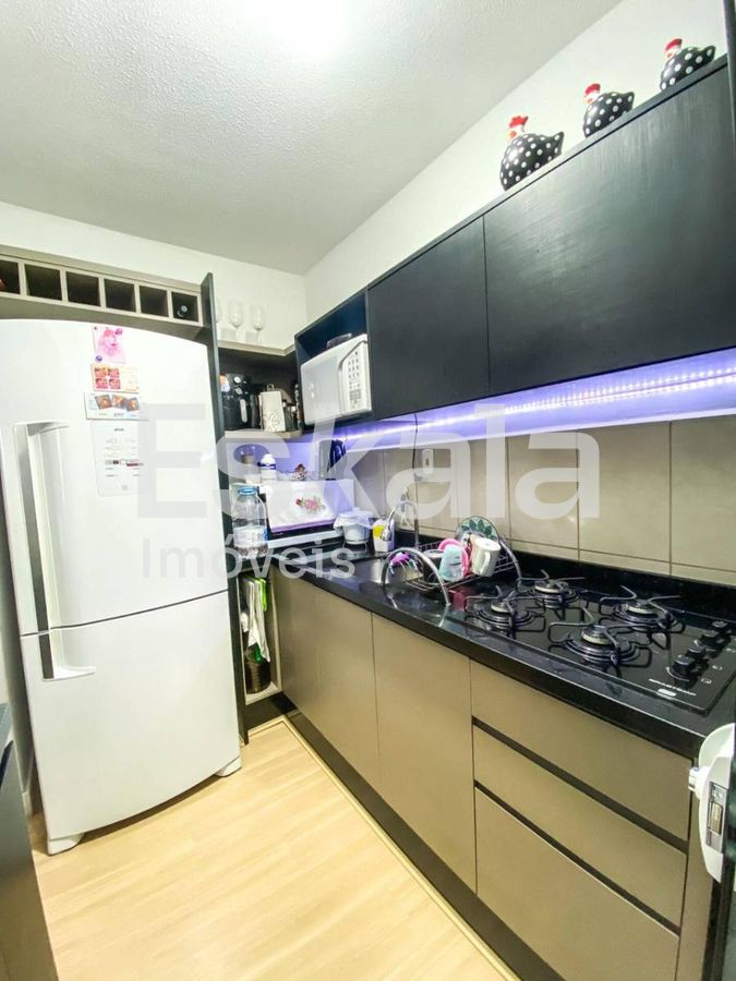 Apartamento Semi-mobiliado contendo 02 Dormitórios Ilha da Figueira - Jaraguá do Sul