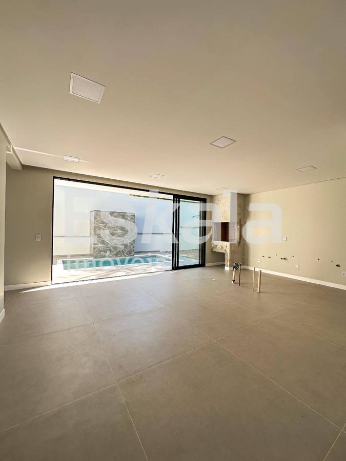 Casa Residencial Com 04 Suítes Amizade - Jaraguá do Sul