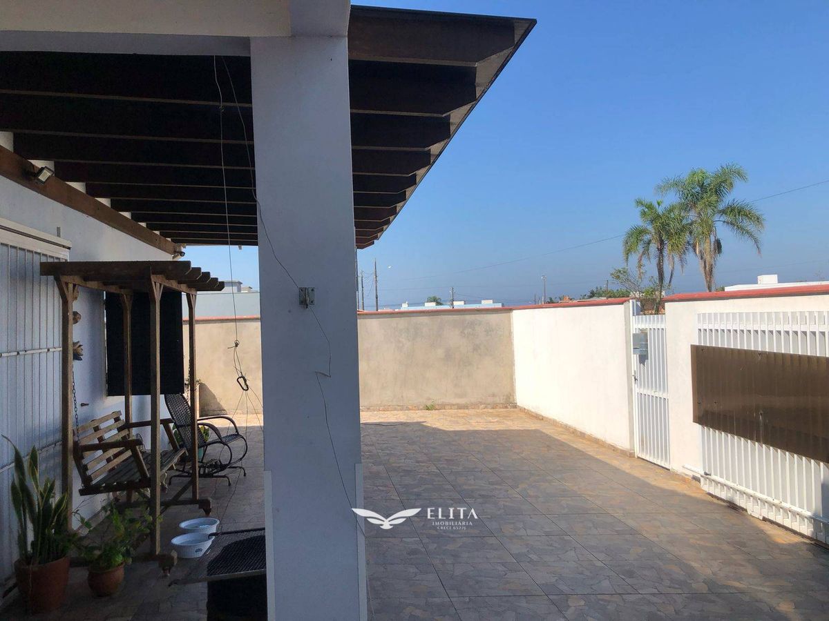 Casa com 3 quartos a R$ 1.170.000,00, no bairro Quinta dos Açorianos - Barra Velha Cód. 2091