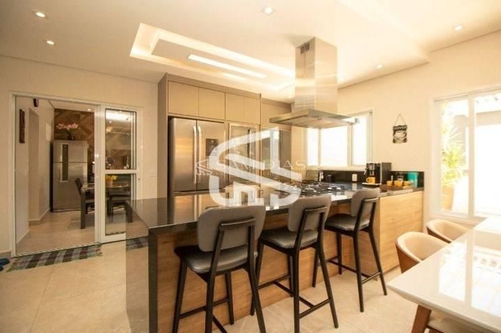 Casa, 3 quartos, 200 m² - Foto 3