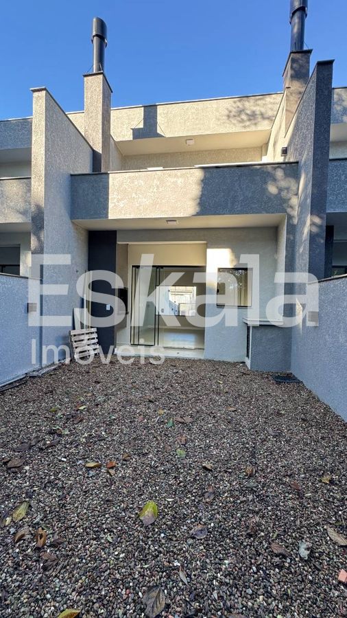 Sobrado geminado - 107m2 privativos - Três Rios do Norte