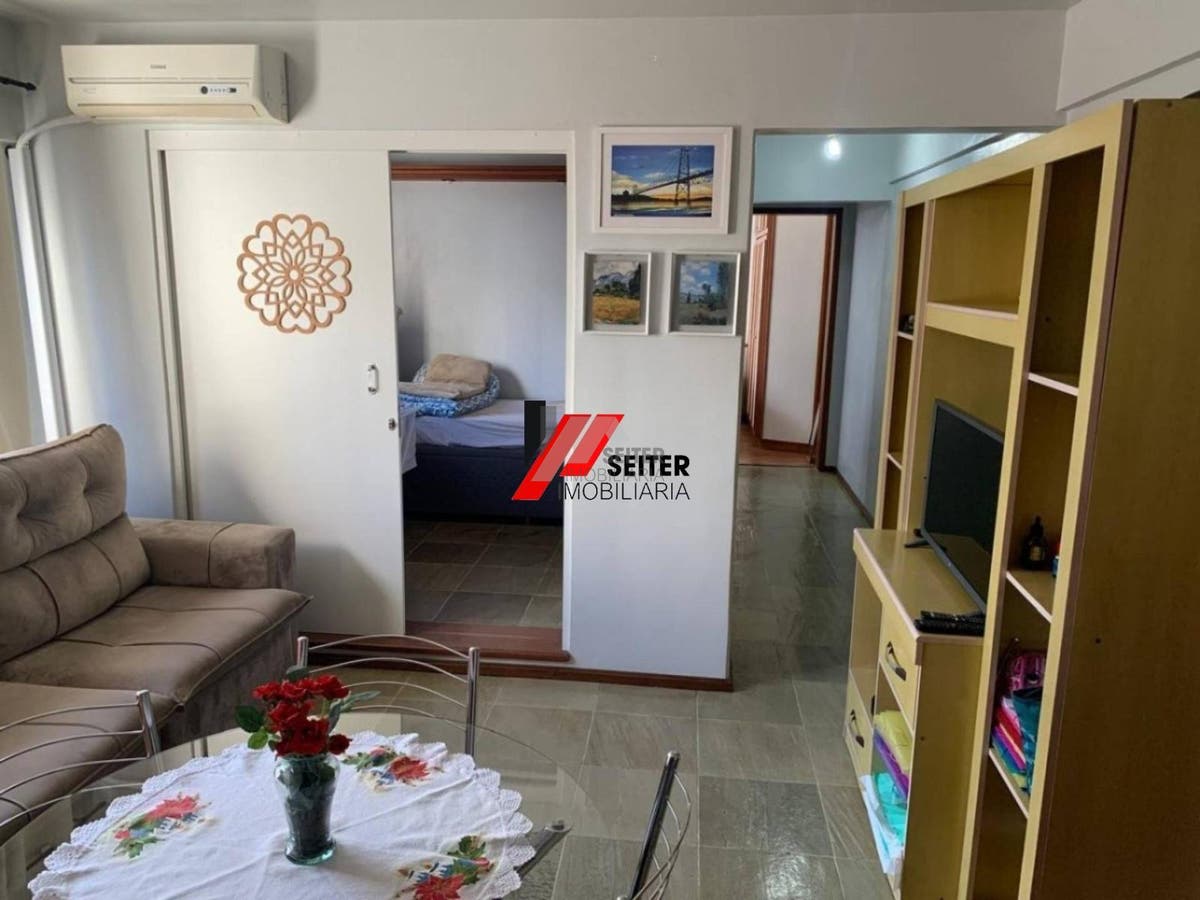 Apartamento à venda no Centro de Florianópolis