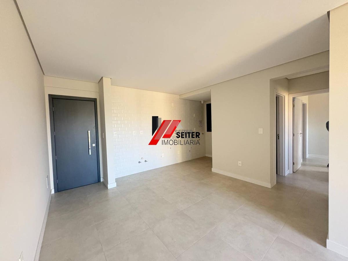 Apartamento a venda com suite no Campeche