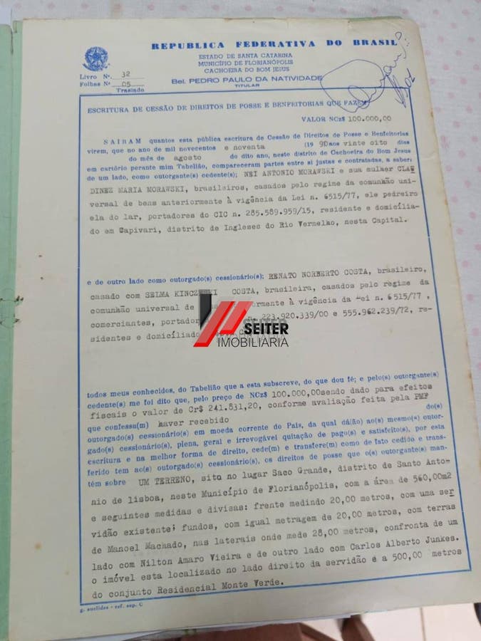 Casa à Venda em Florianópolis-SC Bairro Monte Verde com 7 Quartos
