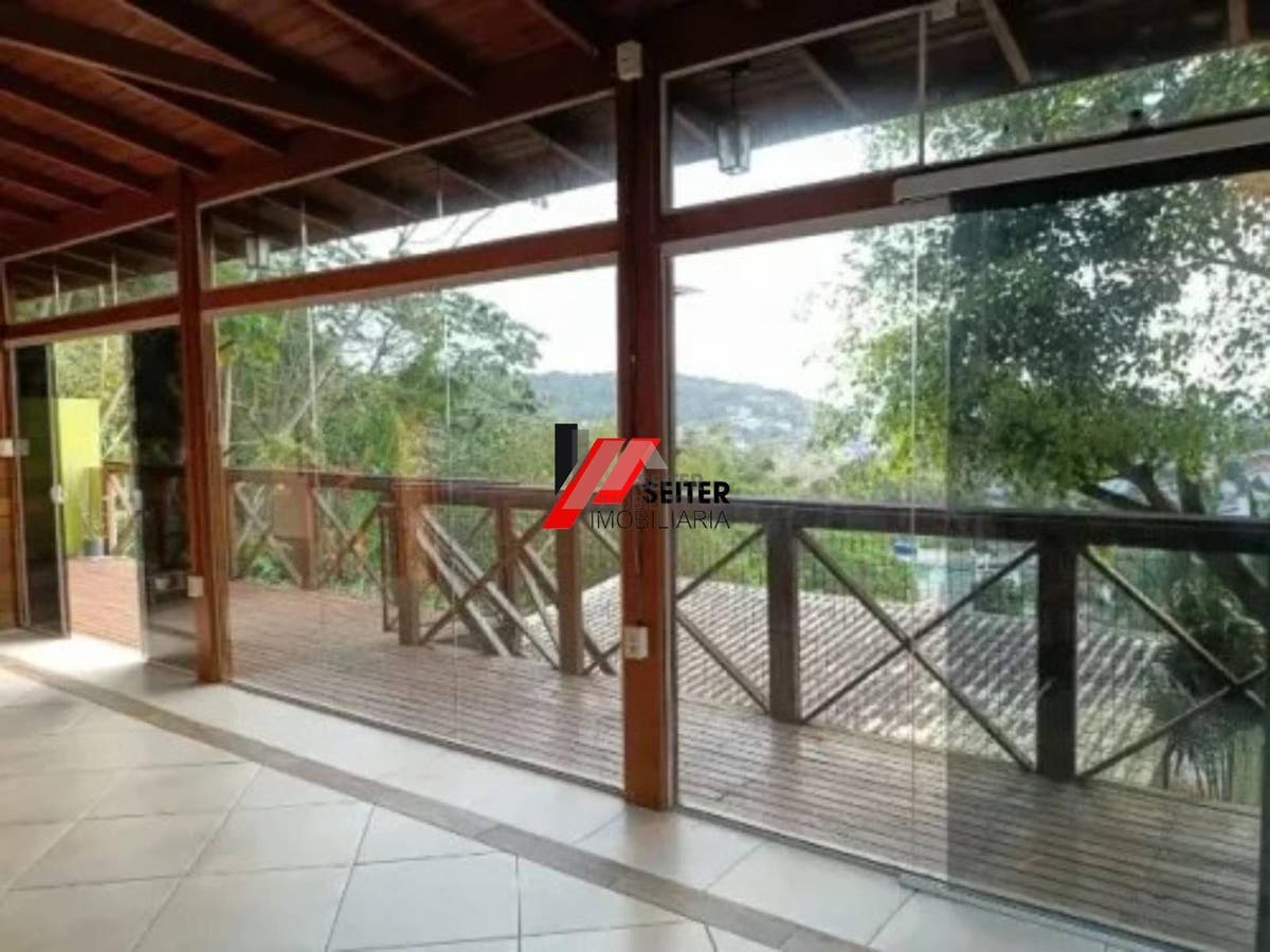 Casa à venda na Cachoeira do Bom Jesus em Florianópolis-SC