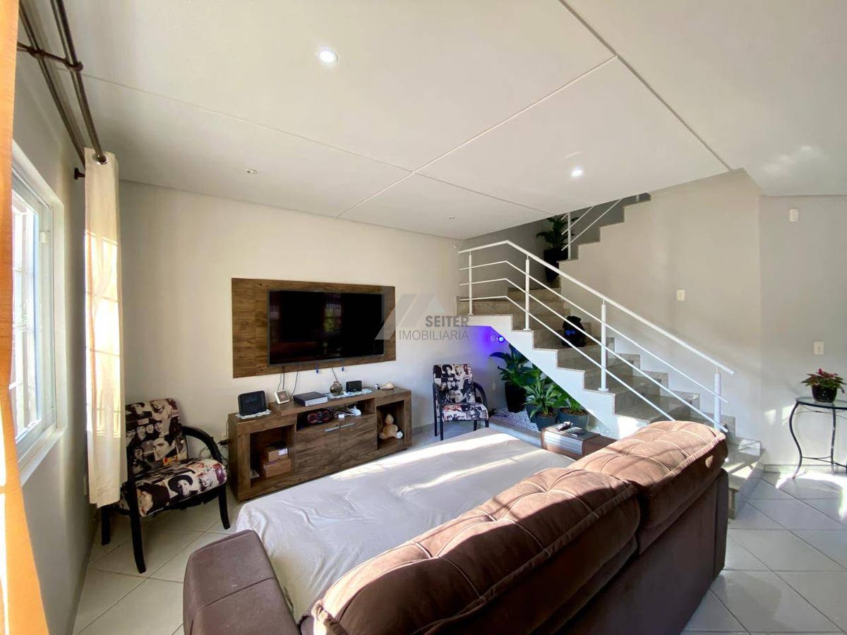 Casa de 4 dormitorios a venda Florianopolis Campeche