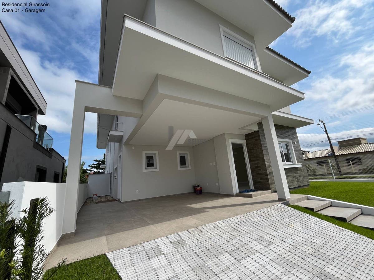 Casa geminada a venda Praia da Daniela