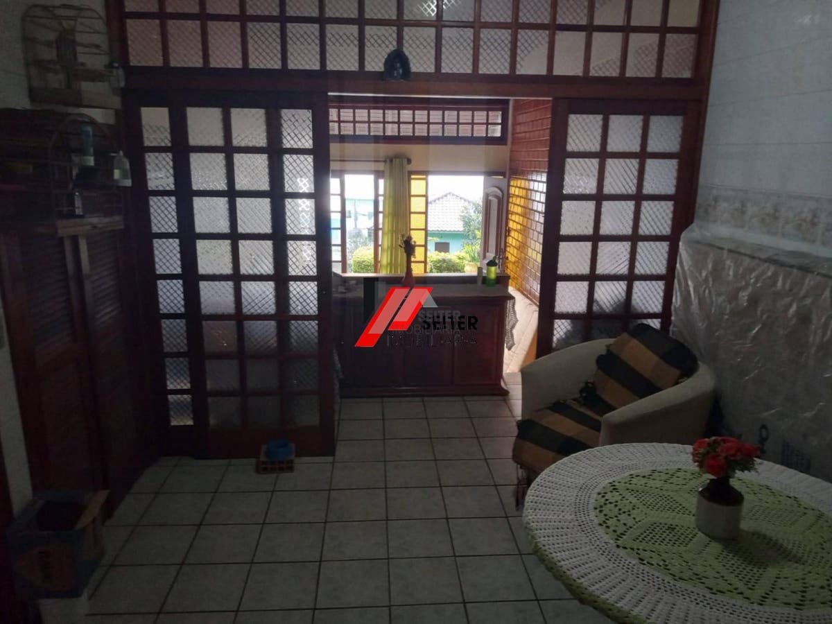 Casa a venda em Ribeirão da Ilha
