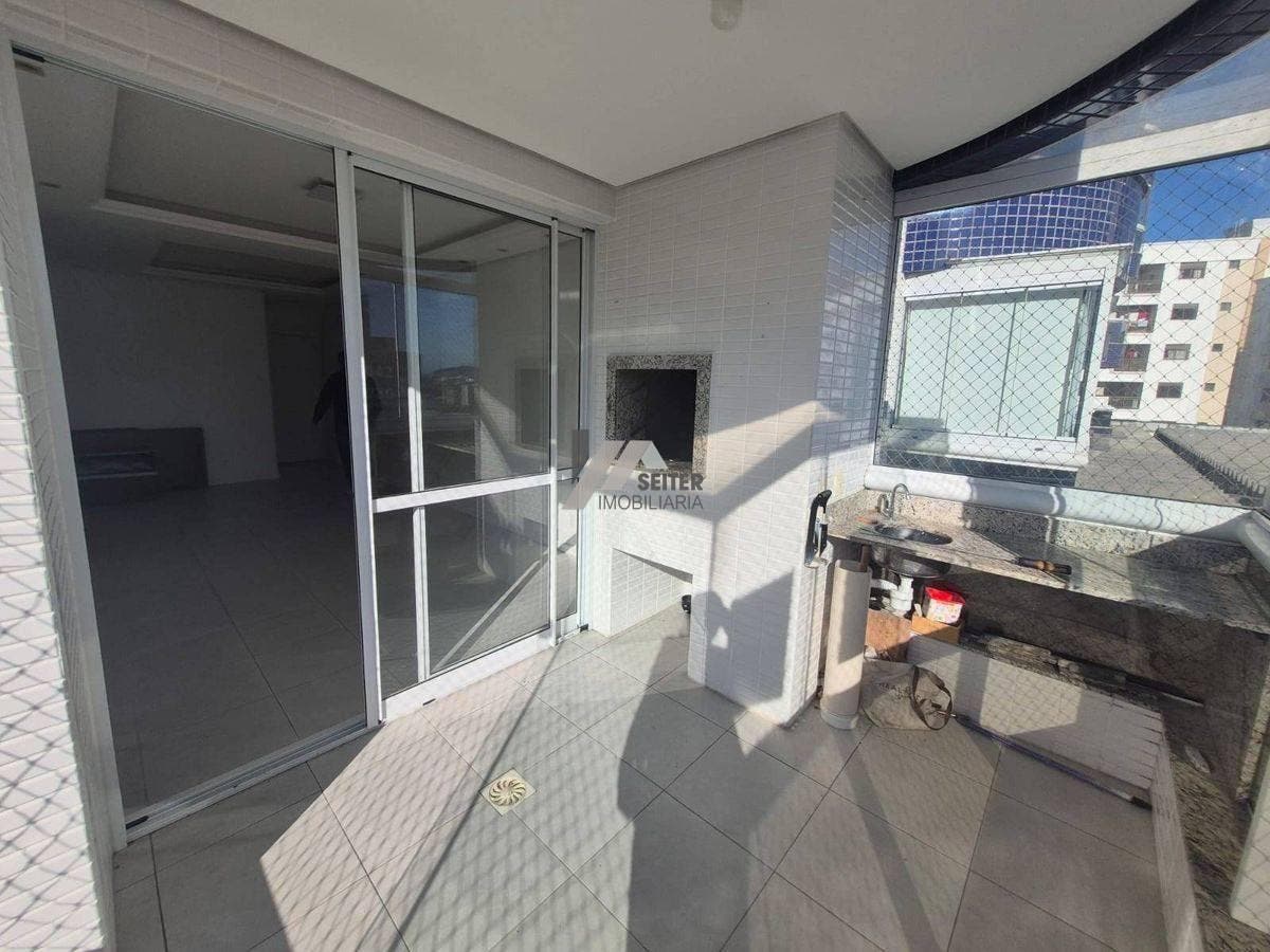 Apartamento com 3 quartos para Locação, Itacorubi - Florianópolis