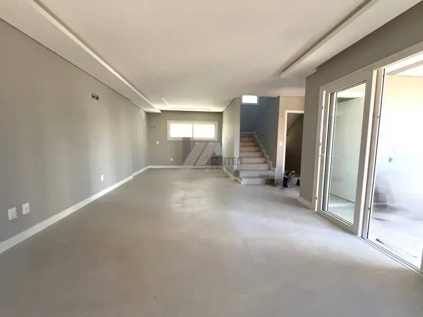 Casa 3 dormitórios Venda no Córrego Grande Florianópolis