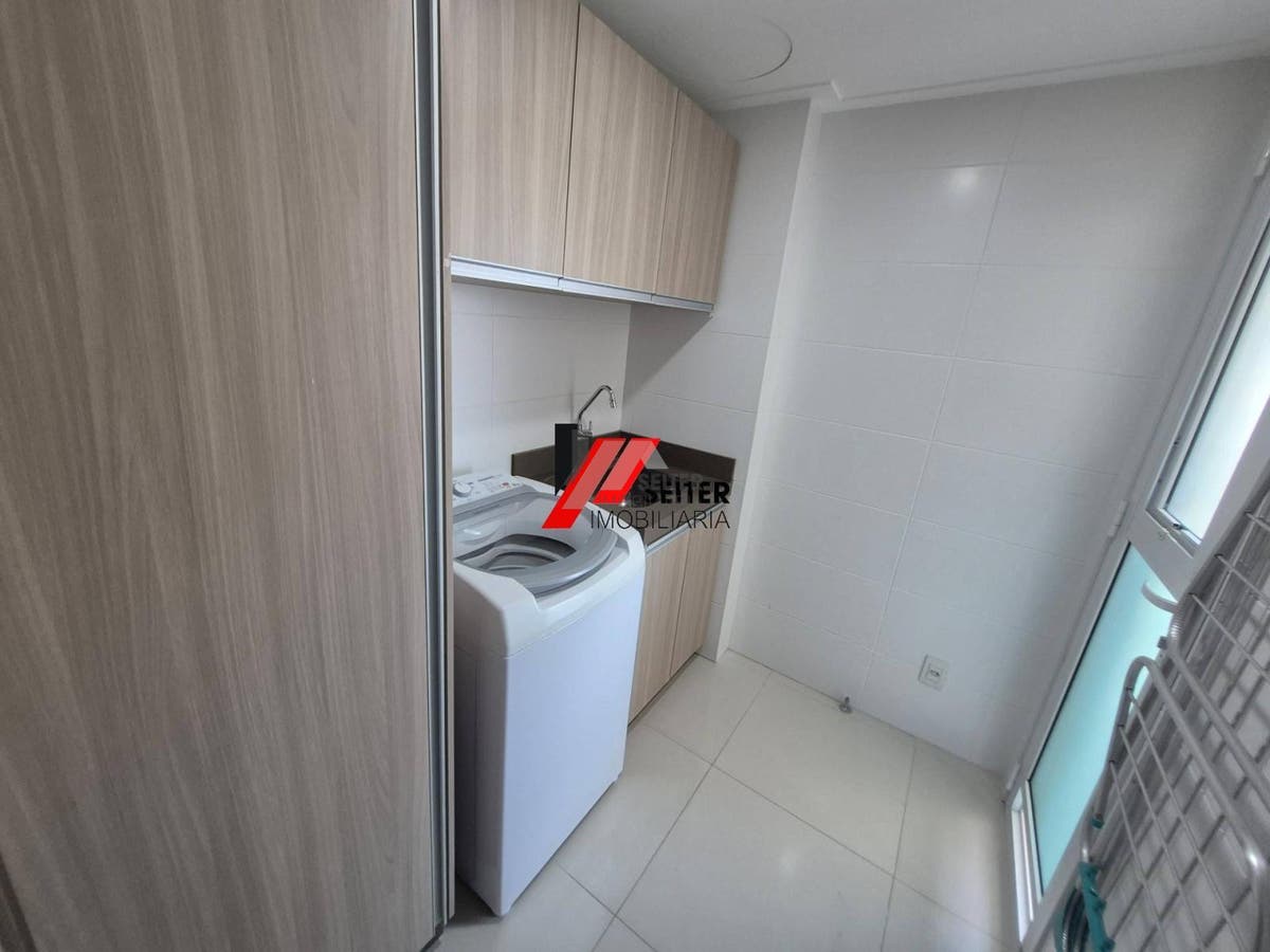 Apartamento de 2 quartos para alugar na Agronômica florianópolis