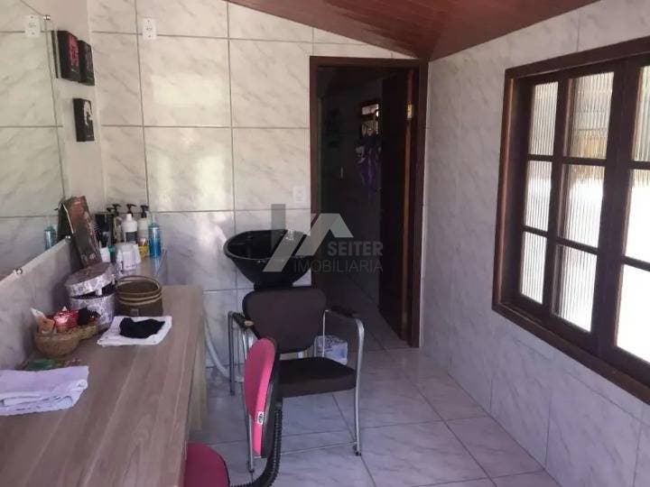 Casa 3 dormitórios com suite à venda Itacorubi Florianópolis