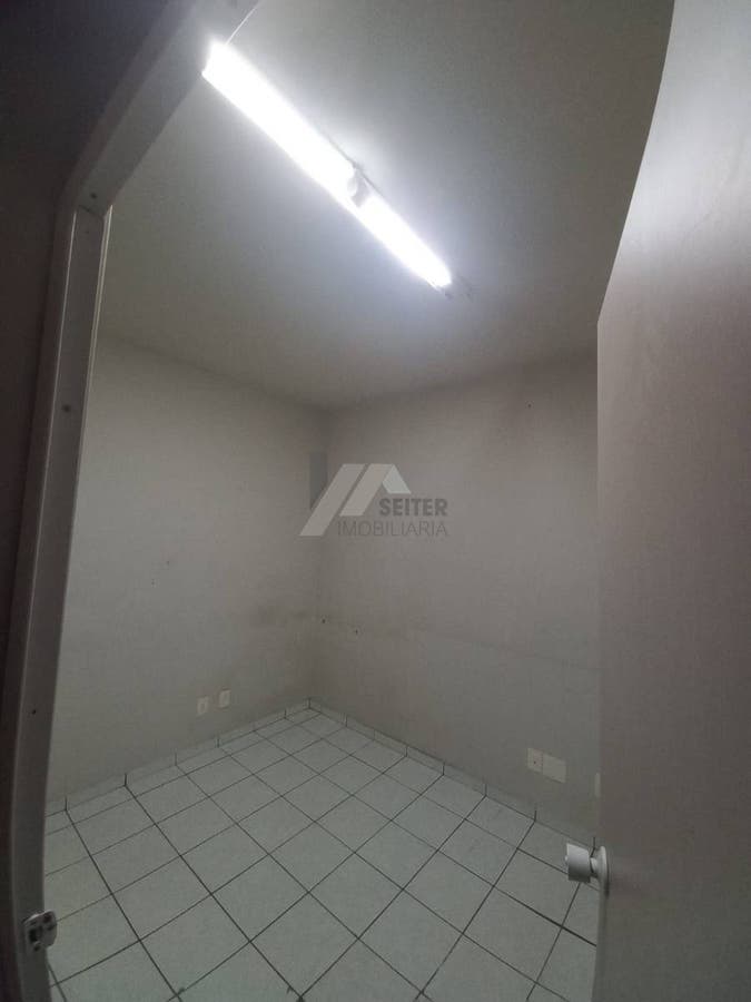 Sala Térrea Centro de Florianópolis -Rua Vidal Ramos