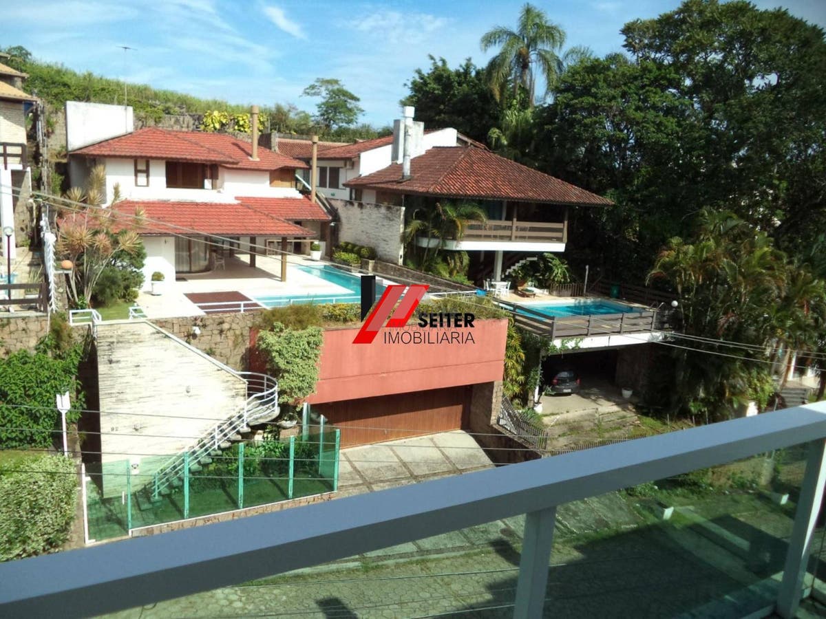Apartamento à venda em Canasvieiras Florianópolis