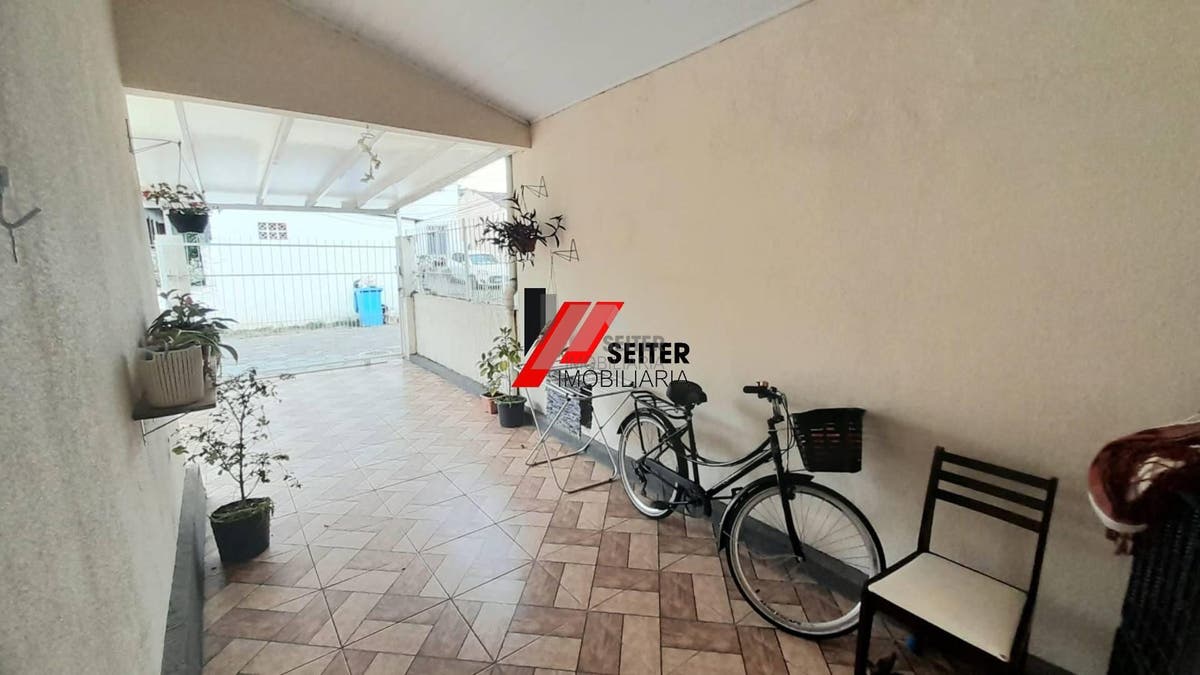 Casa à venda em Trindade Florianópolis-SC