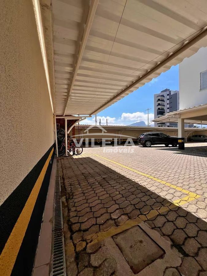 Apartamento na Avenida da Praia Aruan-Caraguatatuba-Sp