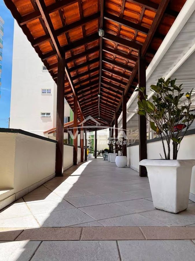 Apartamento na Avenida da Praia Aruan-Caraguatatuba-Sp