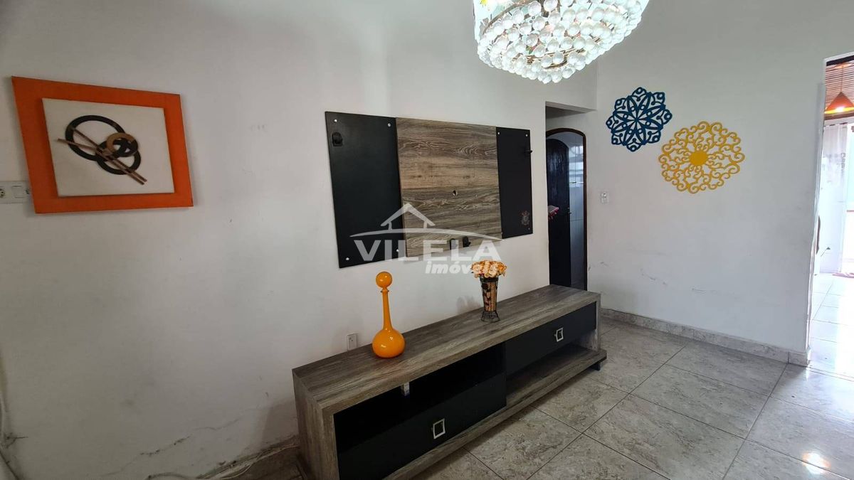 Casa térrea com edícula no morro do algodão-caraguatatuba-sp