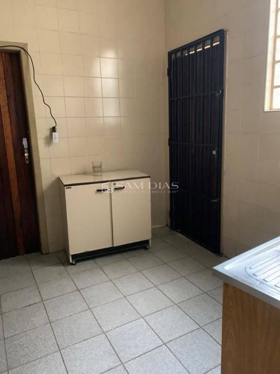 Casa, 5 quartos, 248 m² - Foto 10